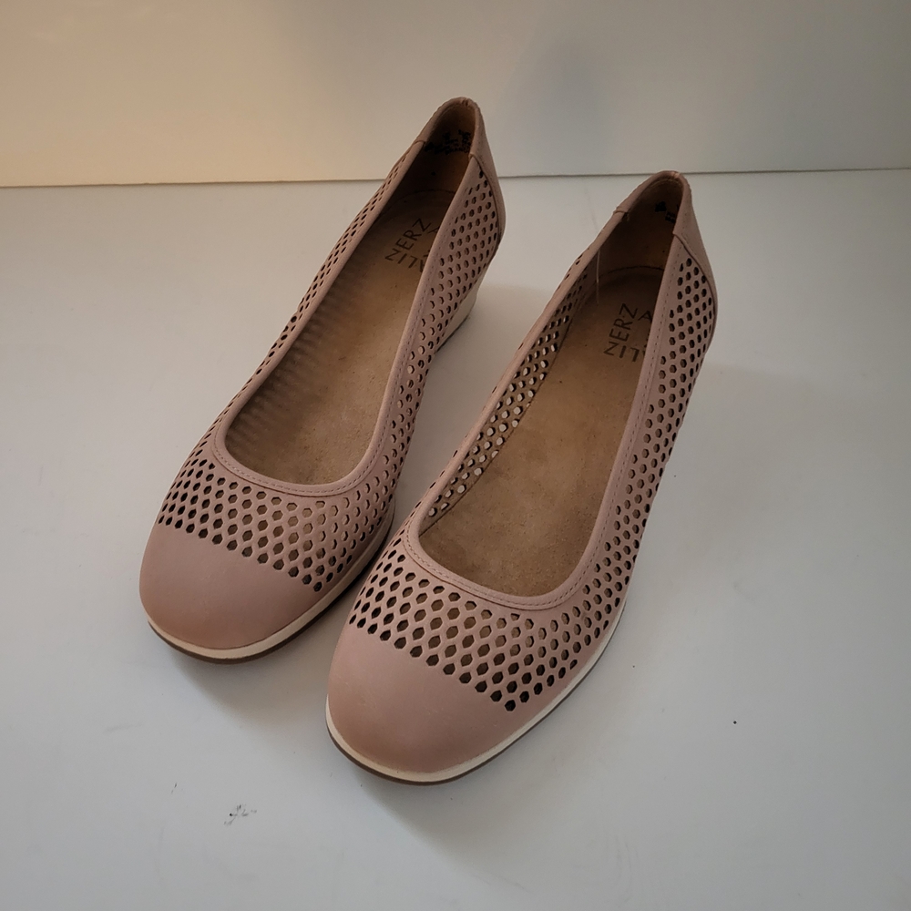 Naturalizer Women's Pink Wedges